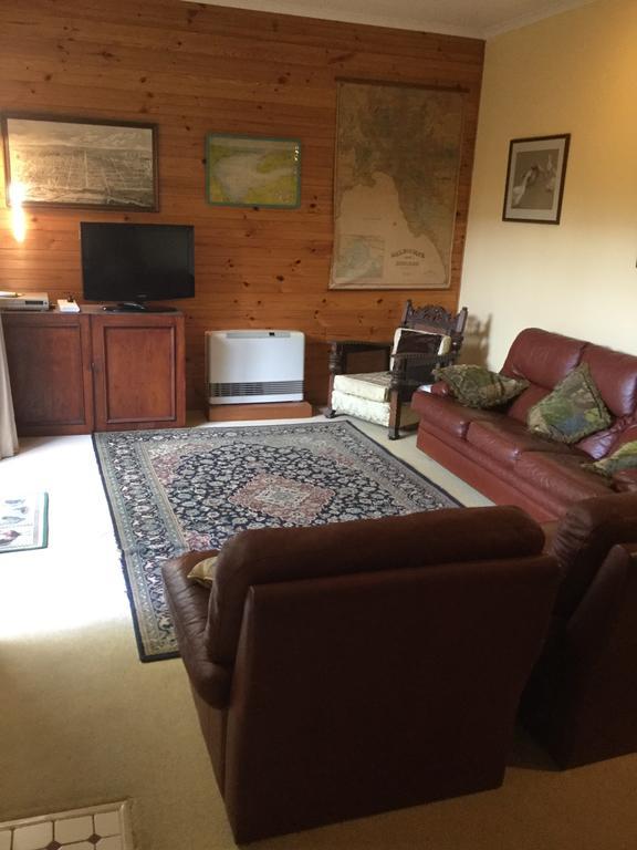 Twomey'S Cottage Куинсклиф Екстериор снимка