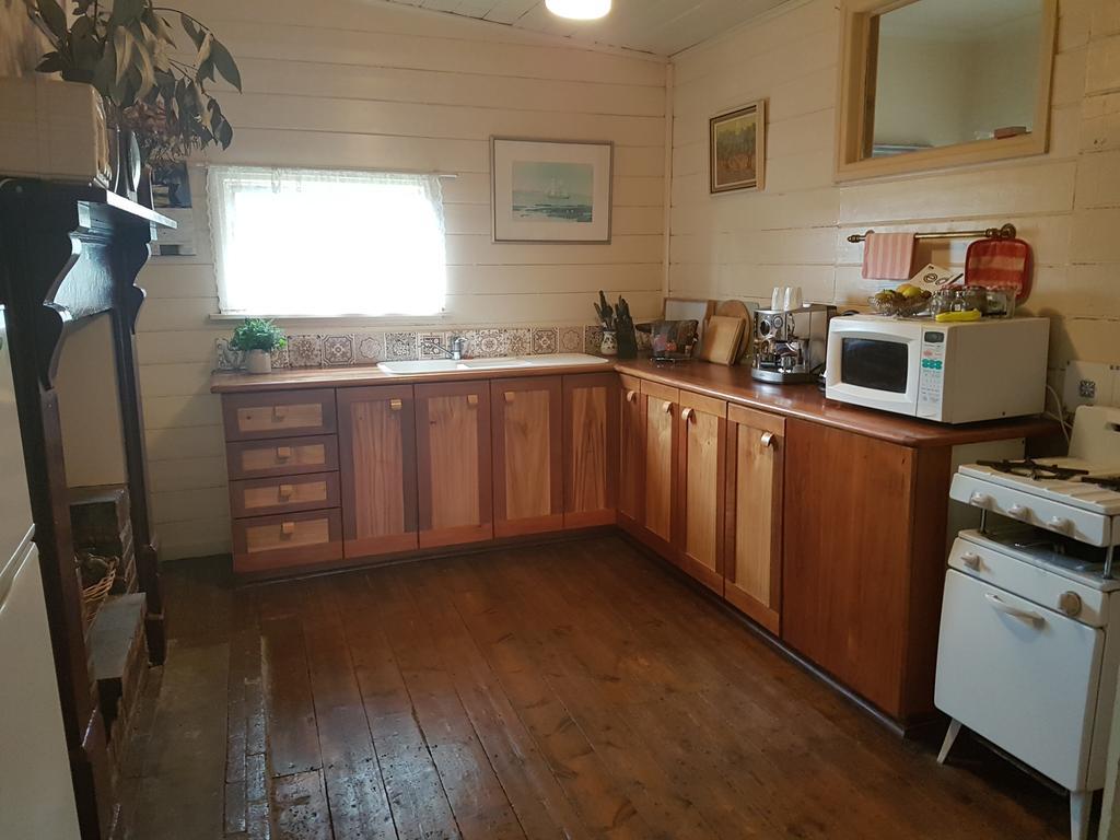 Twomey'S Cottage Куинсклиф Екстериор снимка