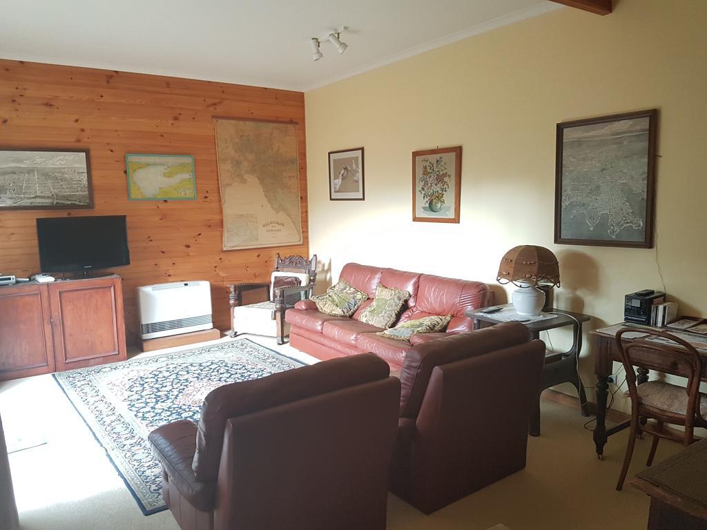 Twomey'S Cottage Куинсклиф Екстериор снимка